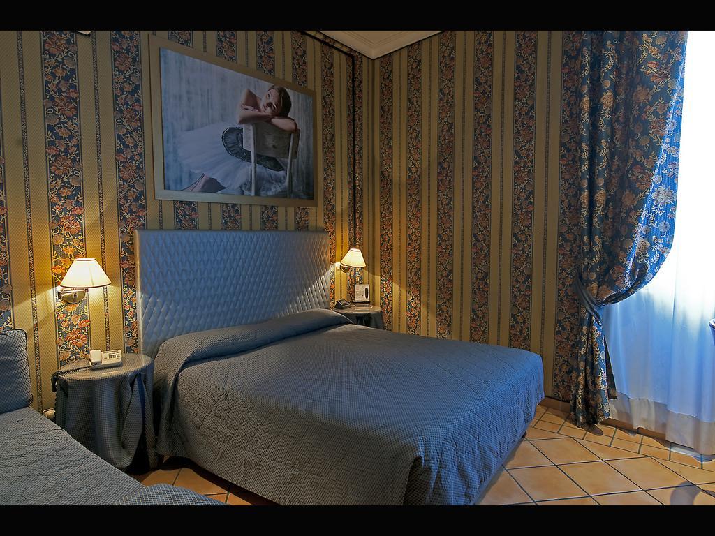 Hotel Lirico Ρώμη Εξωτερικό φωτογραφία